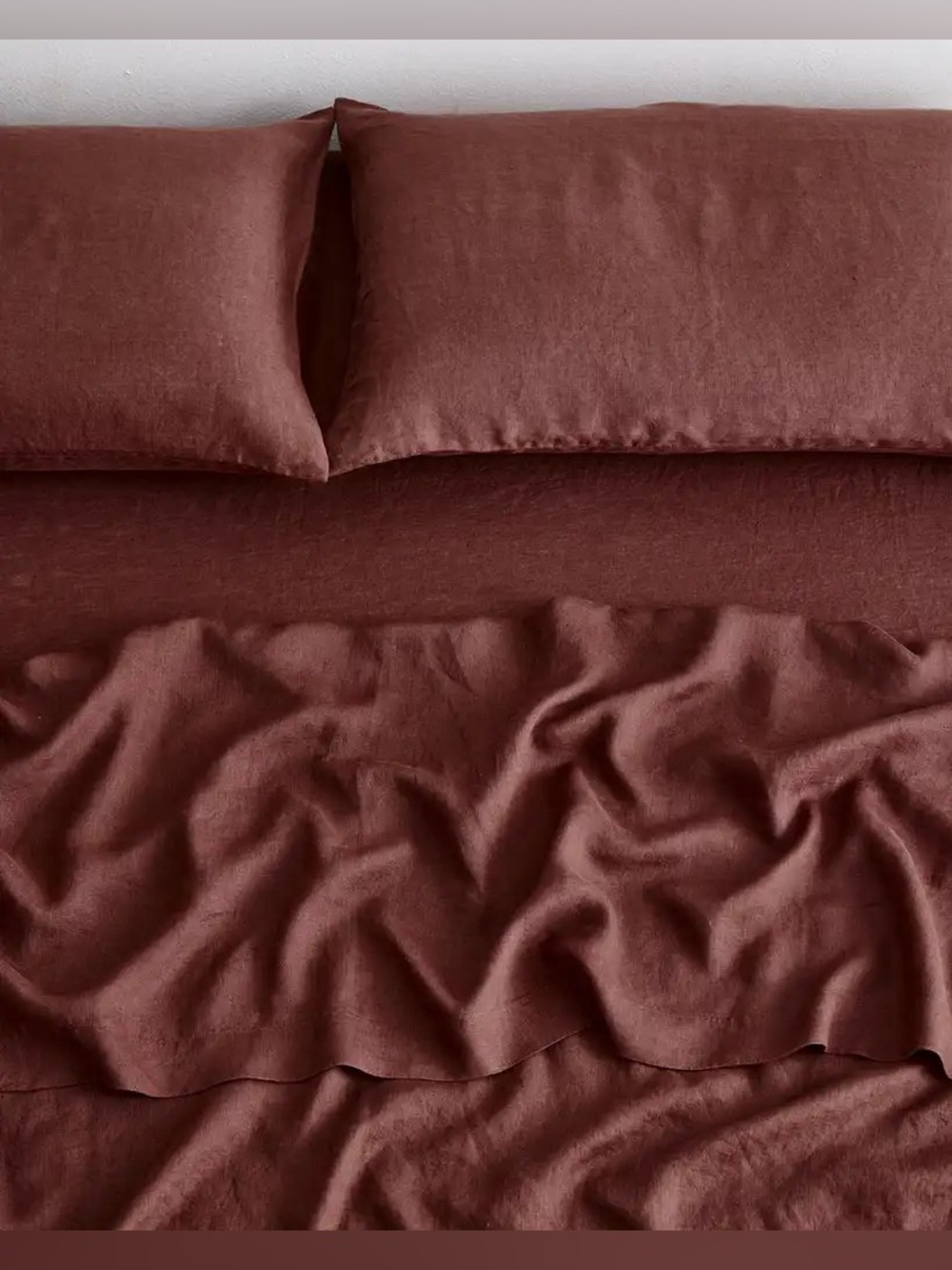 Like new Bed Threads king sheet set with king pillowcases $390 retail